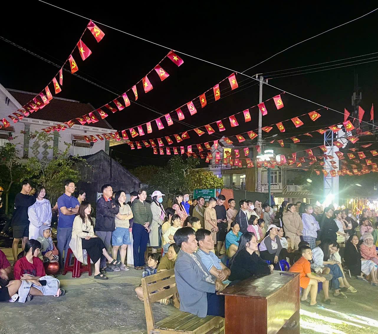 Xuân Phước tổ chức đêm văn nghệ mừng Đảng - mừng Xuân