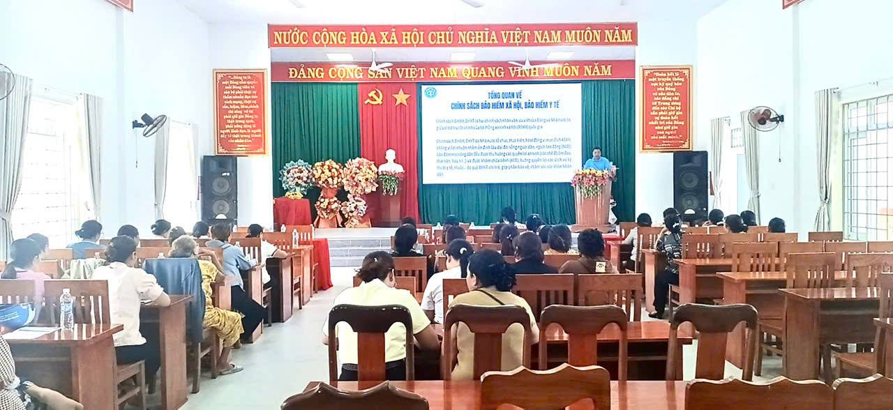 Hội LHPN xã Xuân Phước tổ chức hội nghị tuyên truyền, vận động hội viên tham gia BHXH tự nguyện năm 2026