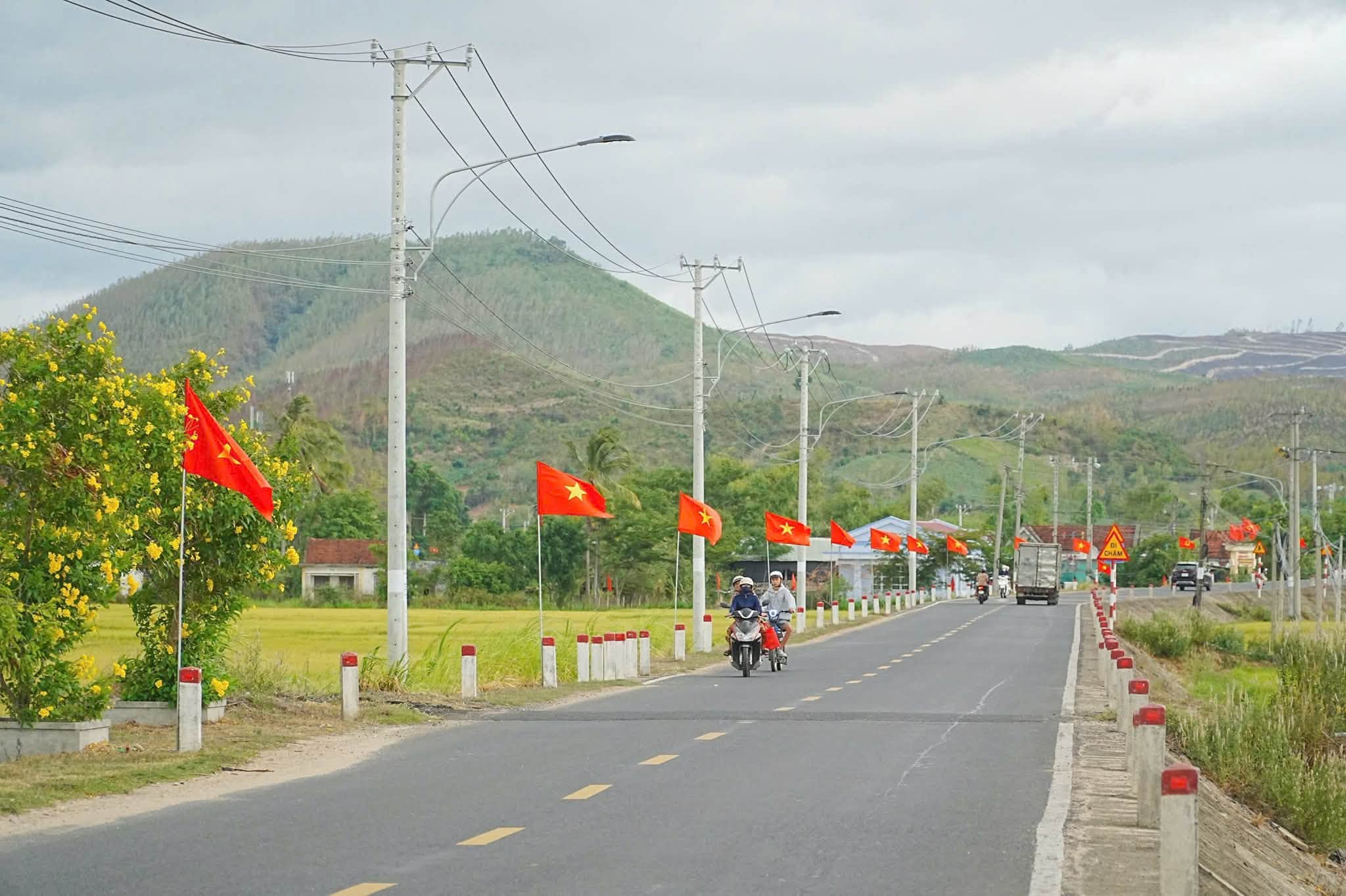 XUÂN PHƯỚC: RÁO RIẾT TẬP DƯỢT, SẴN SÀNG CHO LỄ KHAI GIẢNG NĂM HỌC MỚI