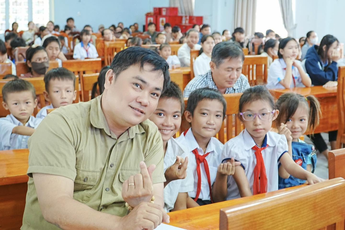 hs-nhan-qua-10