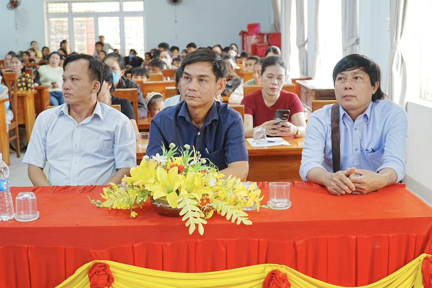 hs-nhan-qua4
