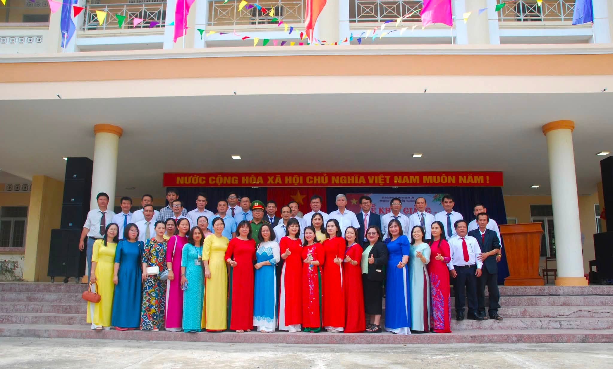 khai-giang-28