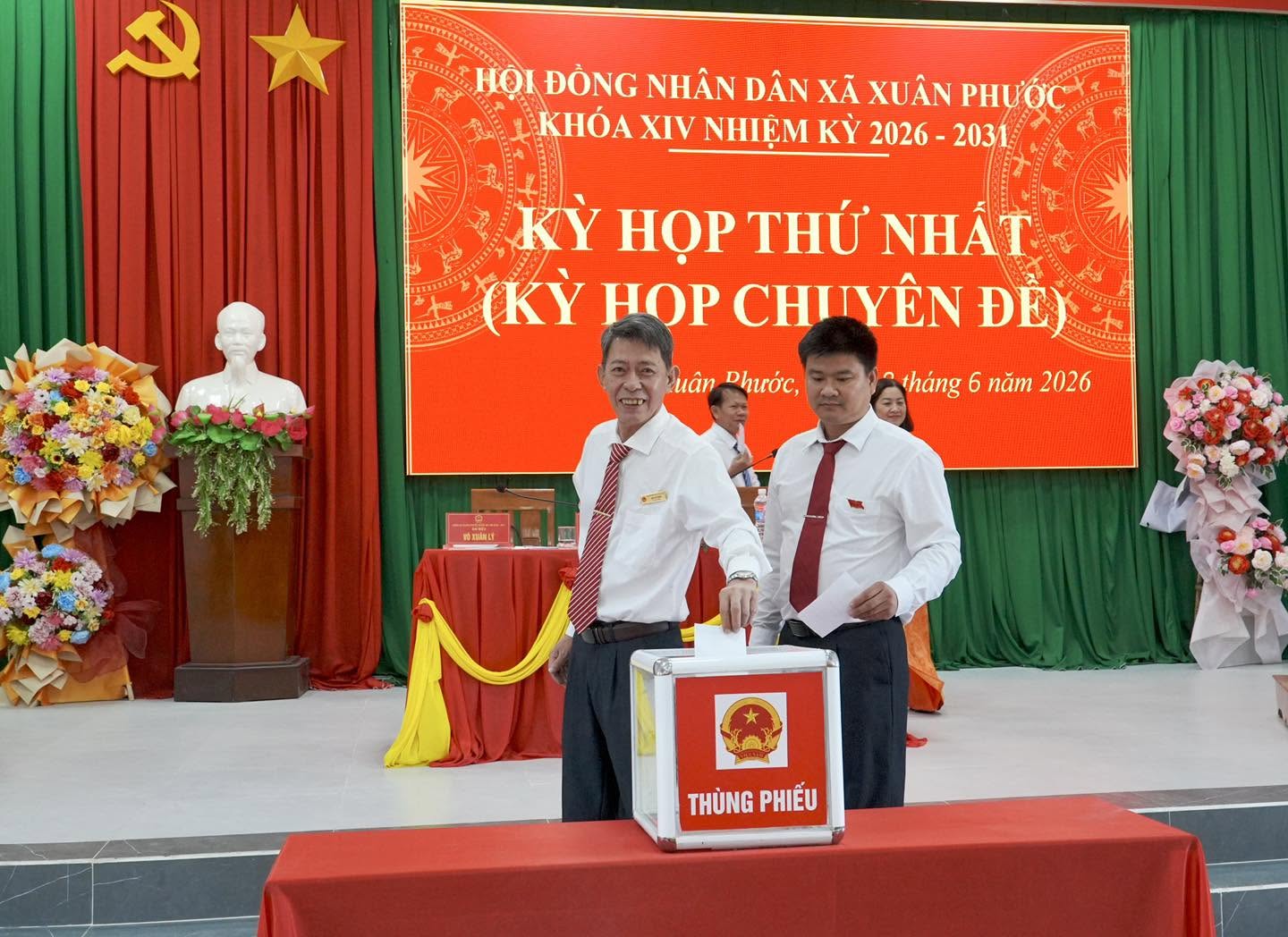 ky-hop-12