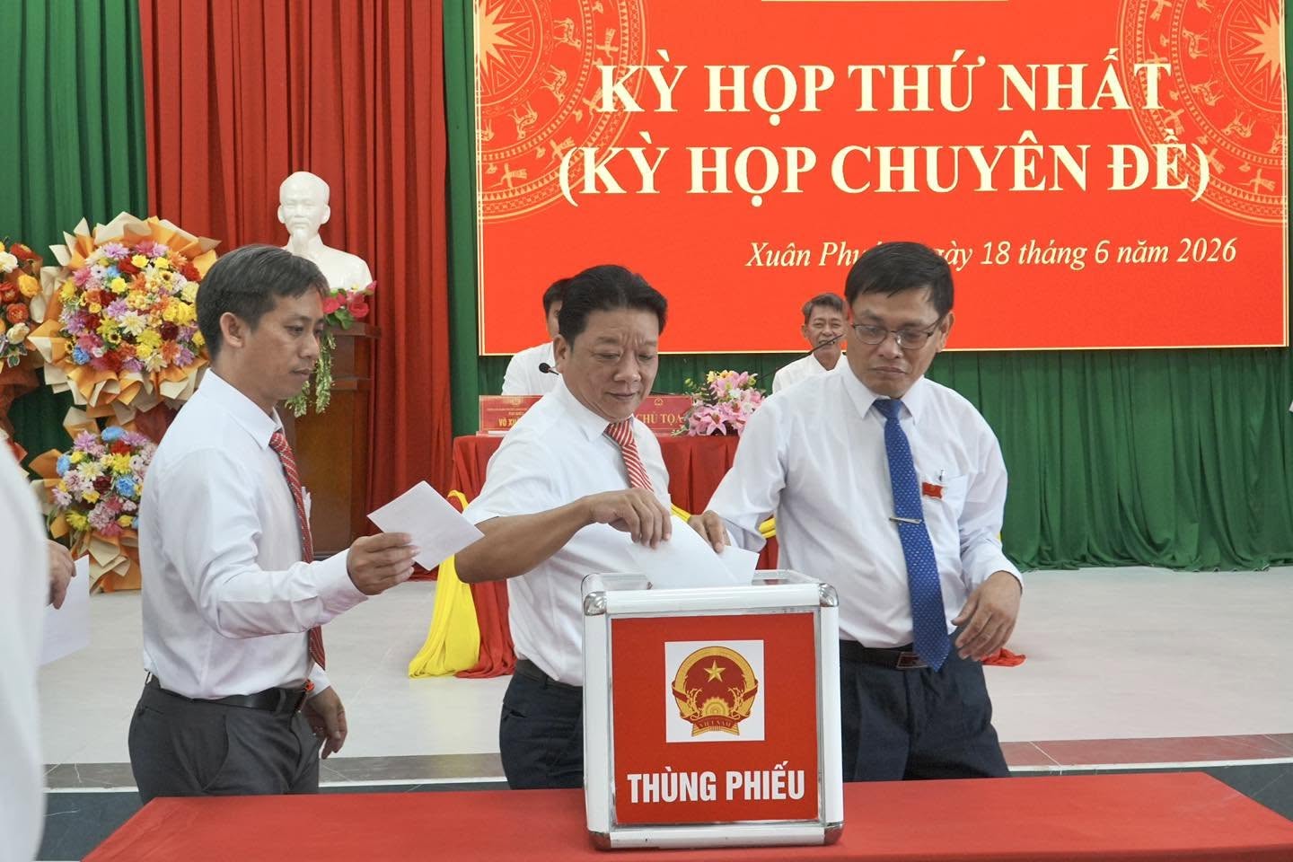 ky-hop-15