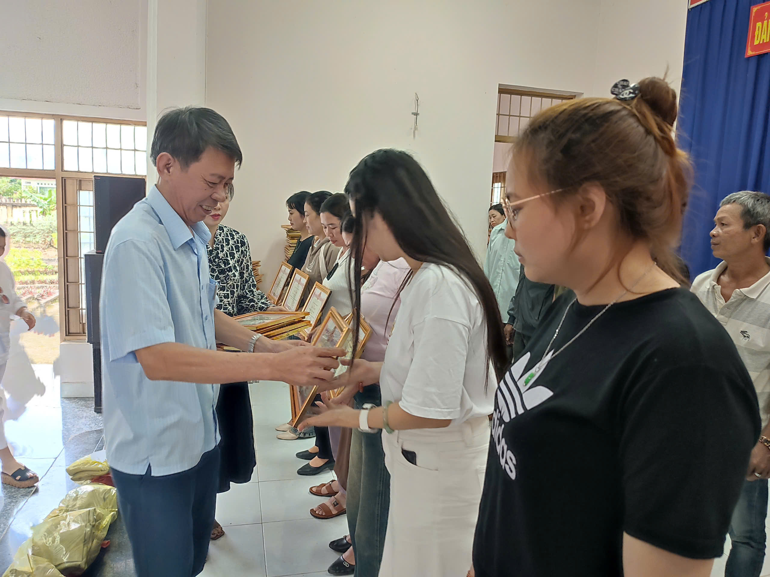 213458816320004936248