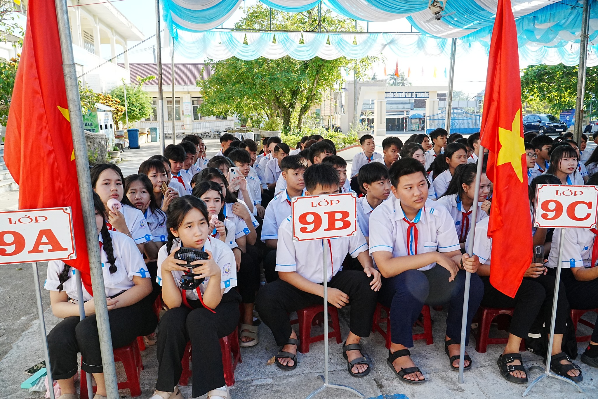 tk-nam-2005-13