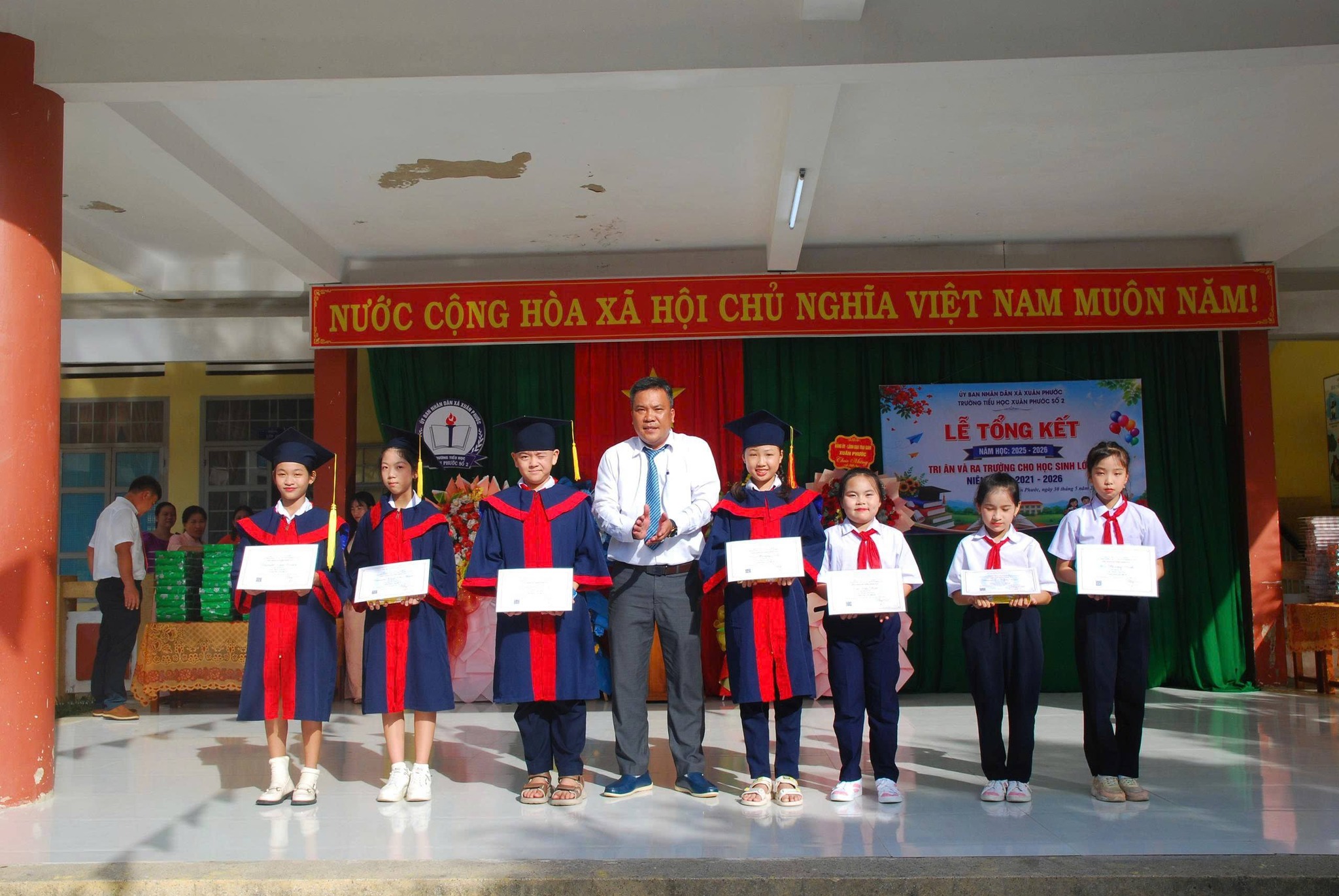 TRƯỜNG TIỂU HỌC XUÂN PHƯỚC SỐ 2 TỔ CHỨC LỄ TỔNG KẾT NĂM HỌC 2025 – 2026
