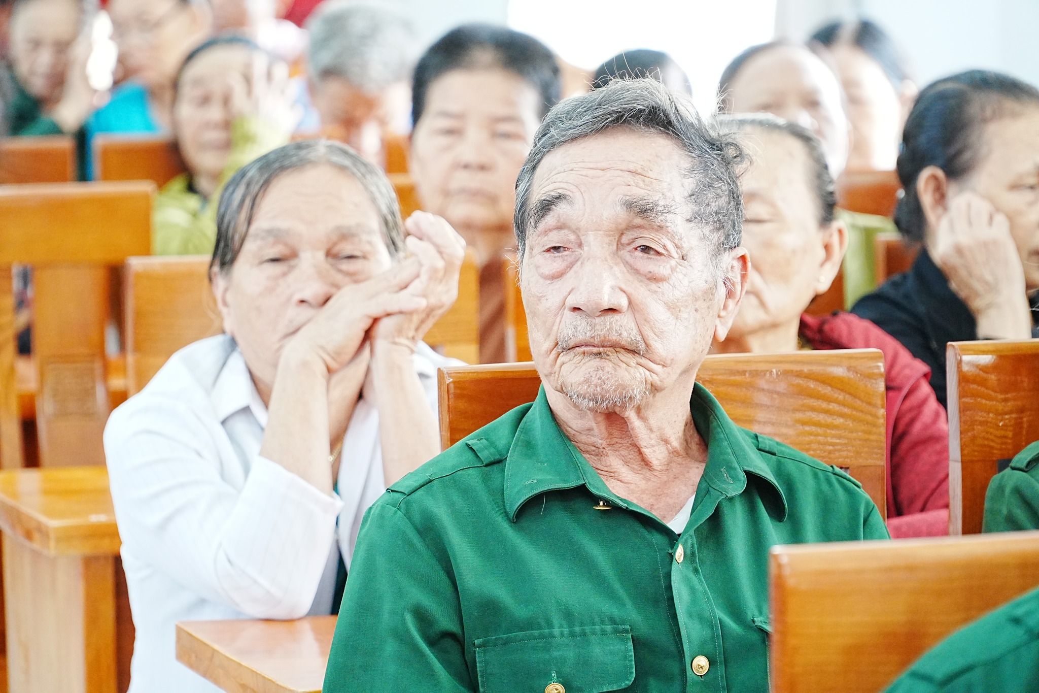 toa-dam-ky-nie-10-pg