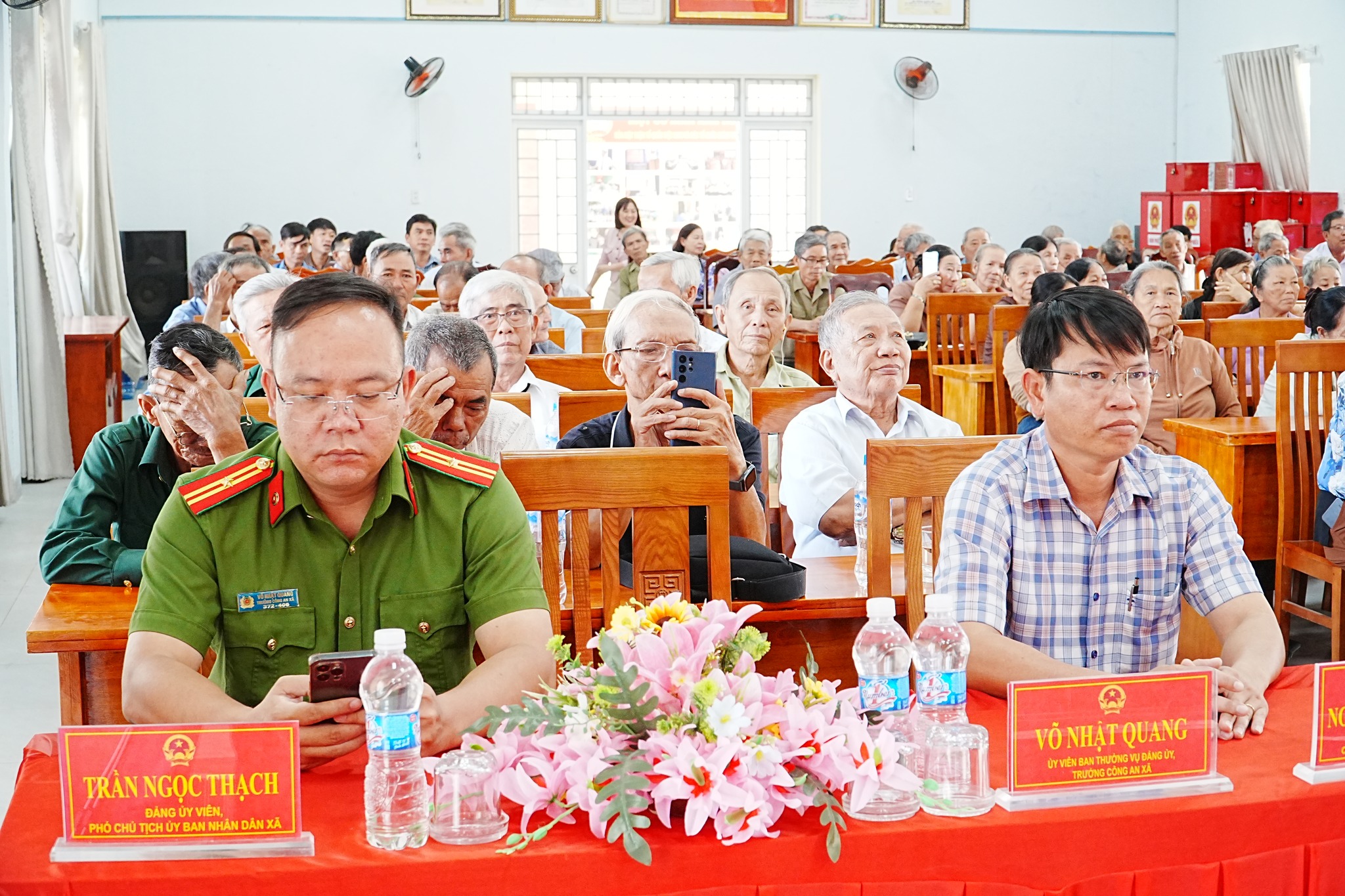 toa-dam-ky-nie-6-jpg