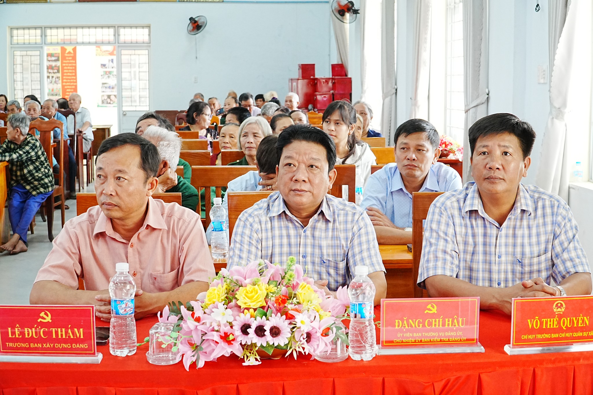 toa-dam-ky-nie-7-jpg