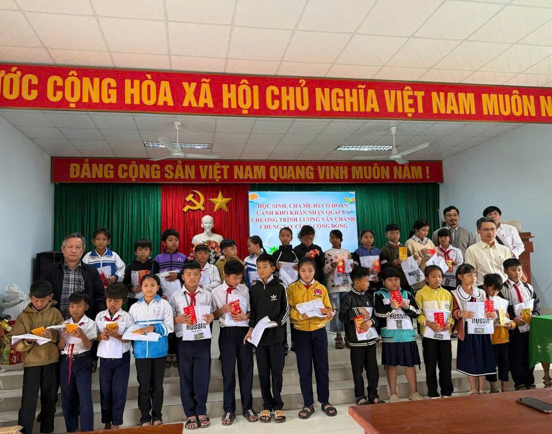 z7483222442948_d74f093d578377efe8ff3ef065886cf9