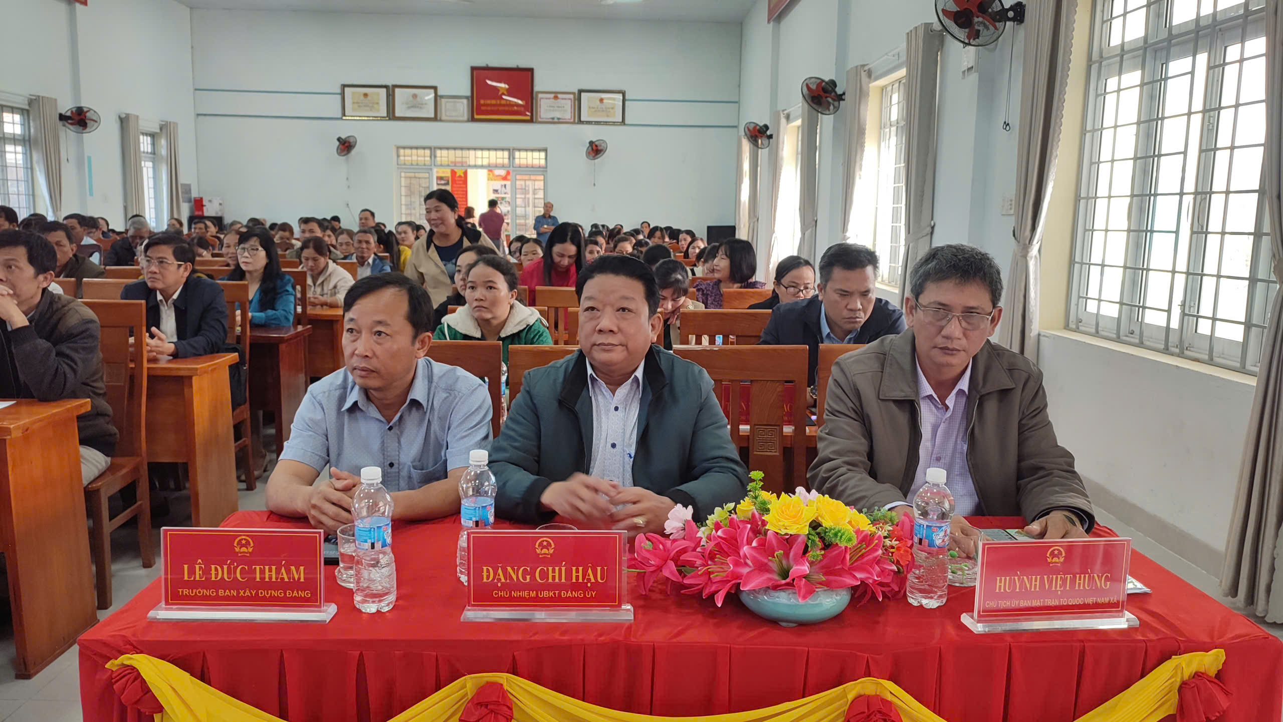 z7498849779175_7774d58e69258038865a503626120f41