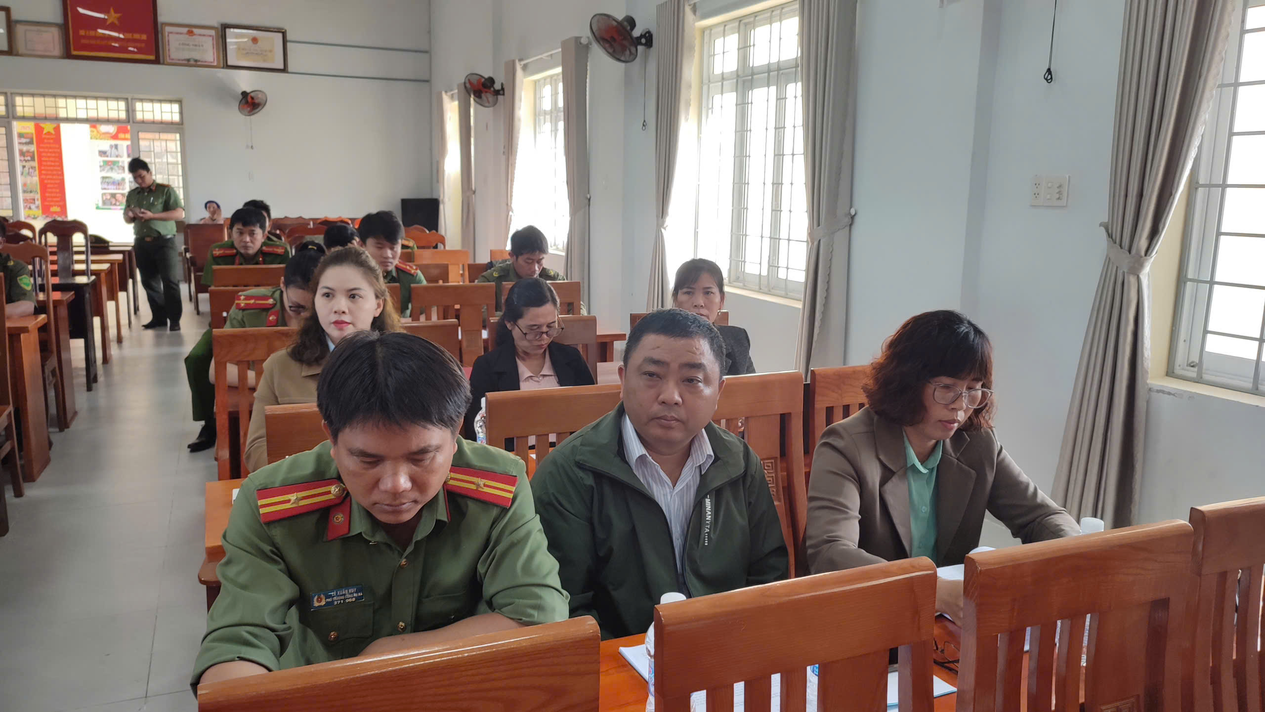 z7502772669979-f37d56980856e24fe22b7d596f4aa5ac