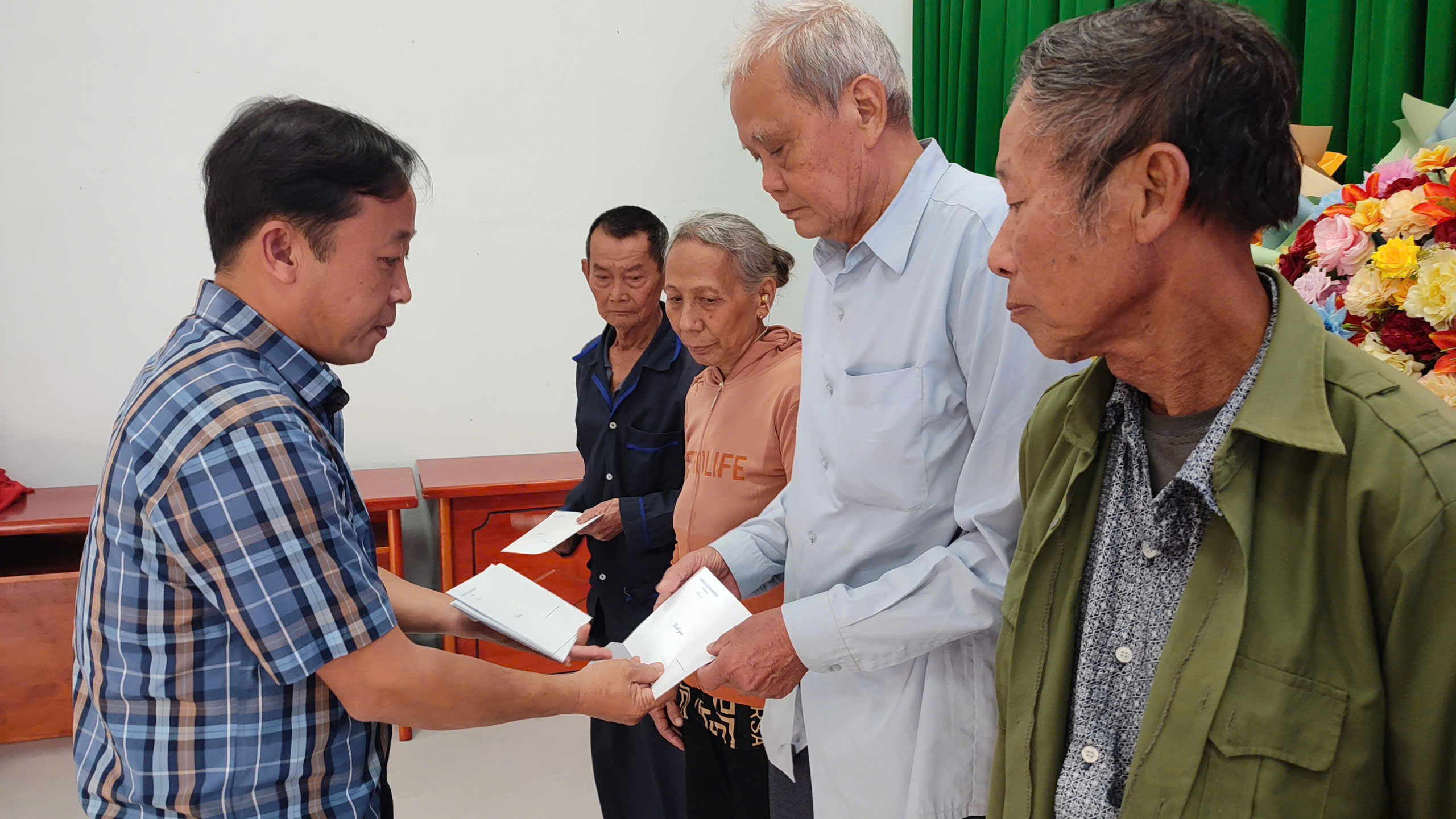 z7503953930548-e16e03ba6f2957dd54749492b95f3c1e