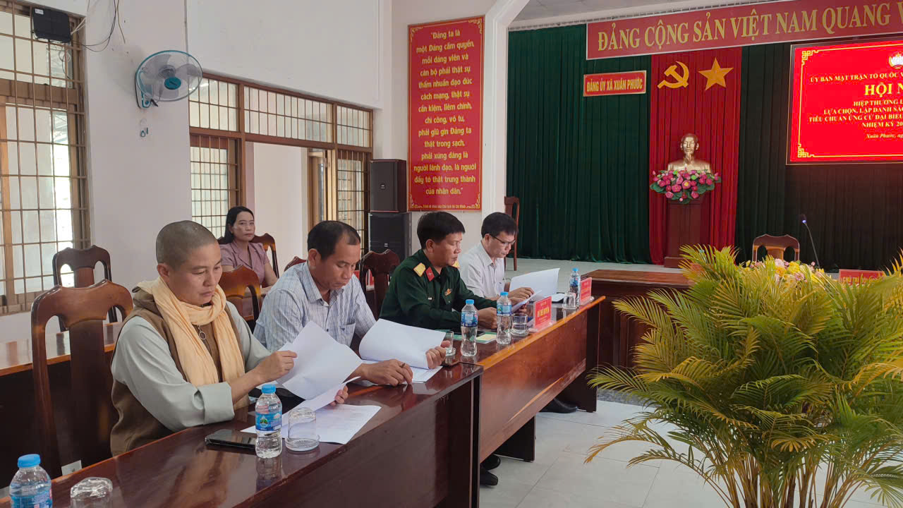 z7519462330417-9ff5aa036ad8186da5faceccf5aceefe