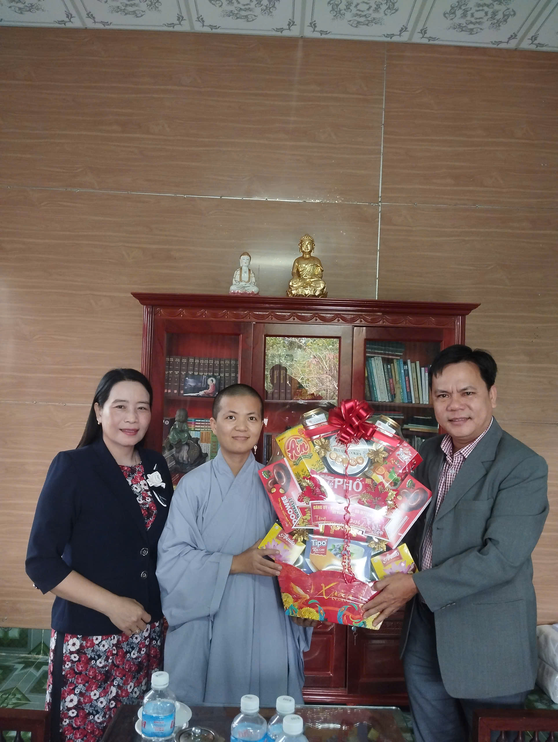 z7523544537658-74d02a1327c0687f382babb57779c18a